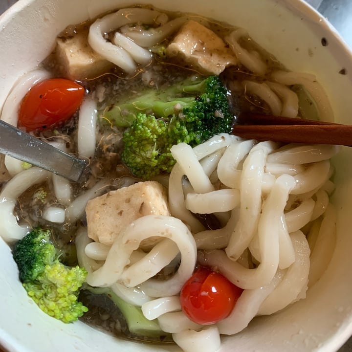 photo of Veggie House vegetarian Mushroom Udon shared by @turtleisland on  20 Jan 2022 - review
