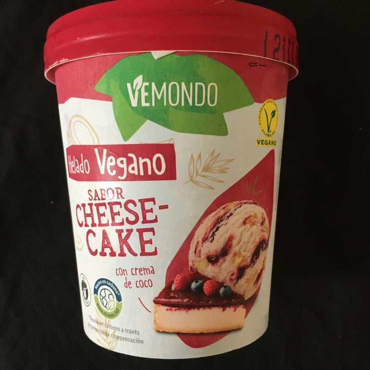 photo of Vemondo  Helado vegano sabor cheese cake shared by @comocomervegetales on  09 Aug 2022 - review