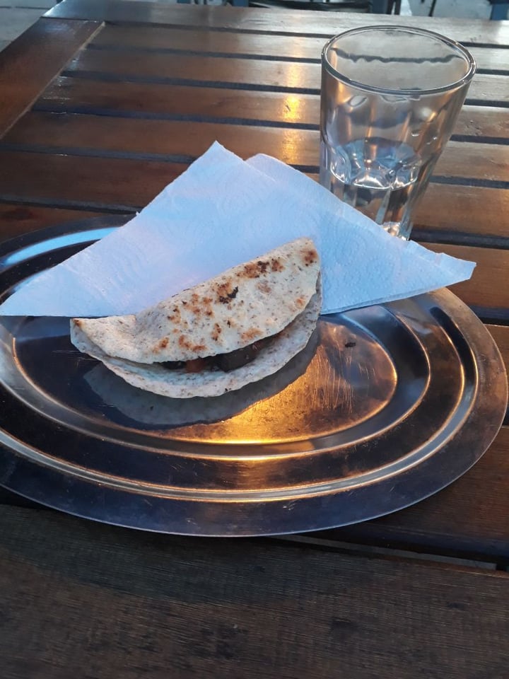 photo of New Custom Vegan Bar Taco shared by @marilinarojas on  16 Jan 2020 - review