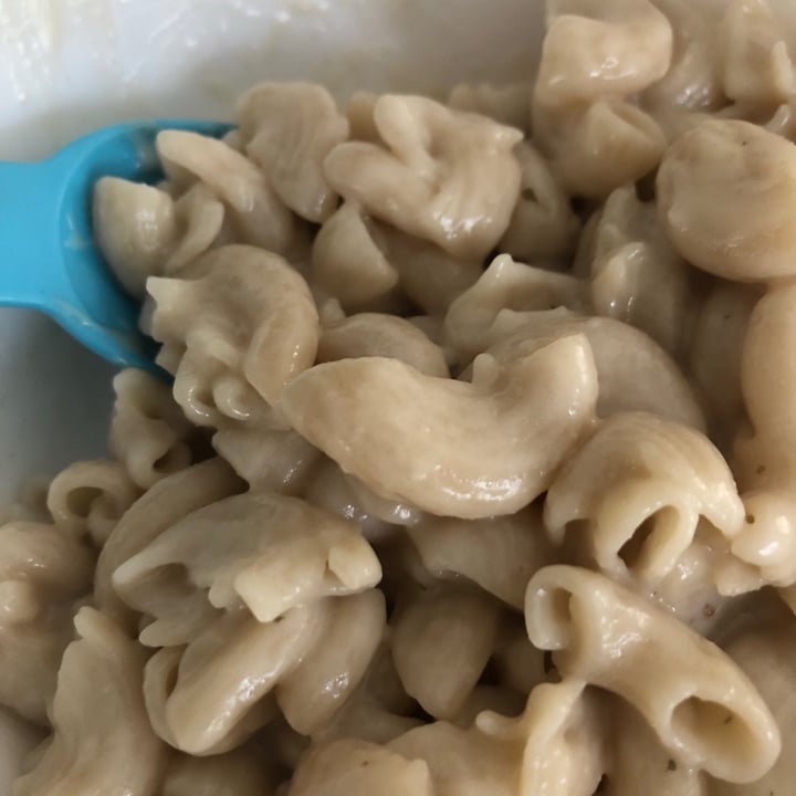 photo of Daiya Alfredo Style Deluxe Cheezy Mac shared by @maryannkiger on  22 Jun 2021 - review