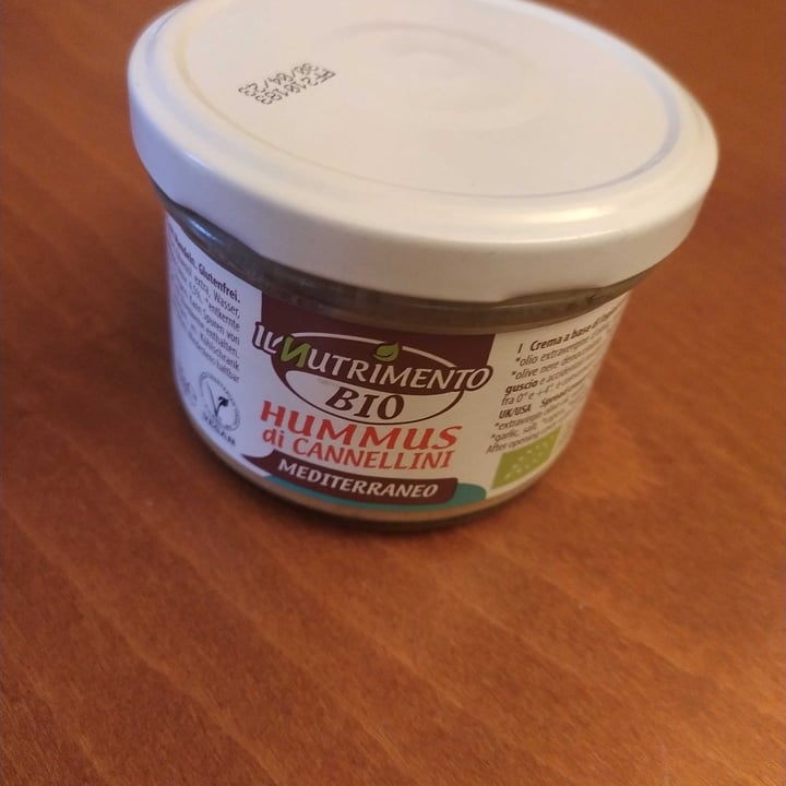 photo of Il Nutrimento Hummus di cannellini Mediterraneo shared by @cmllpsc on  03 Jan 2022 - review