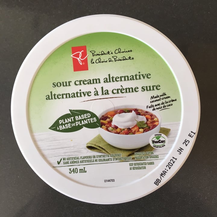 photo of President's Choice Sour cream alternative shared by @brikelly on  13 Jun 2021 - review