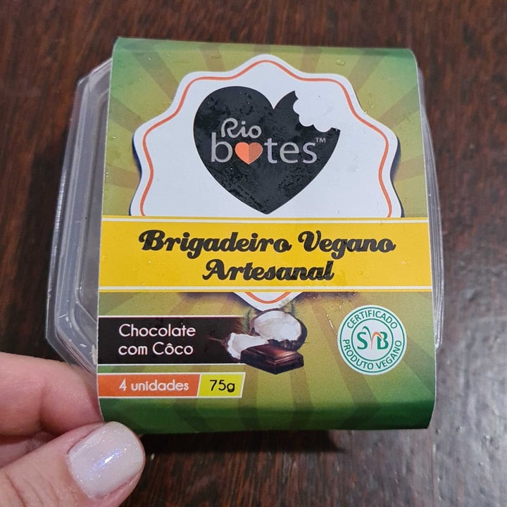 photo of Rio Bites Brigadeiro de coco shared by @lisiavet on  02 Aug 2022 - review