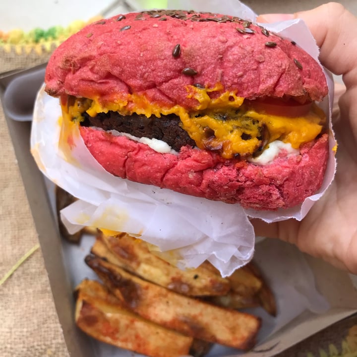 review photo of ALMA CASA VEGANA Burguer shared by @sofivarela1 on 18 Mar 2022 - review