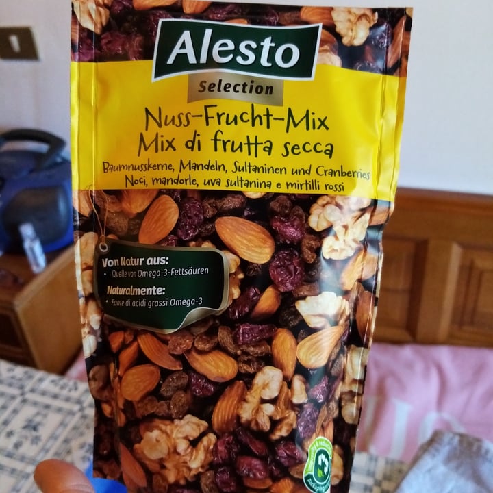photo of Alesto Mix frutos secos & pasas sultanas shared by @robertanatoli on  07 Jun 2022 - review