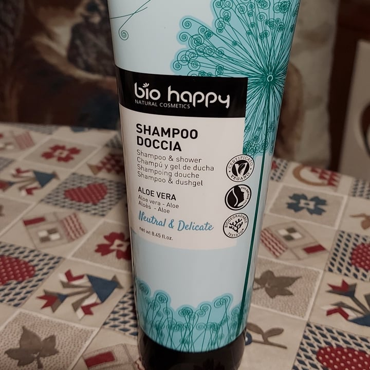 photo of Bio Happy Shampoo doccia aloe vera shared by @teresa62 on  06 Jan 2022 - review