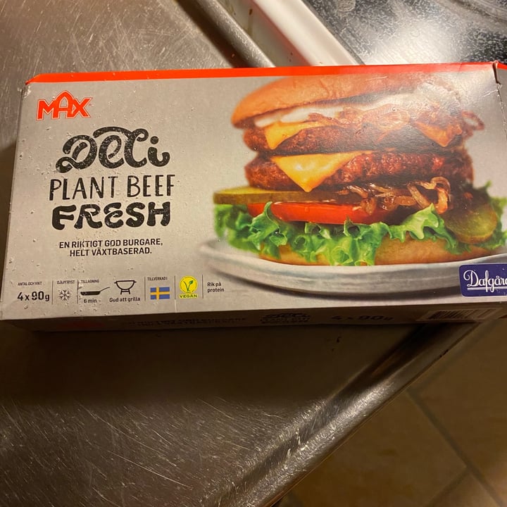 review photo of MAX Burger shared by @jesslourenco87 on 15 Feb 2021 - review