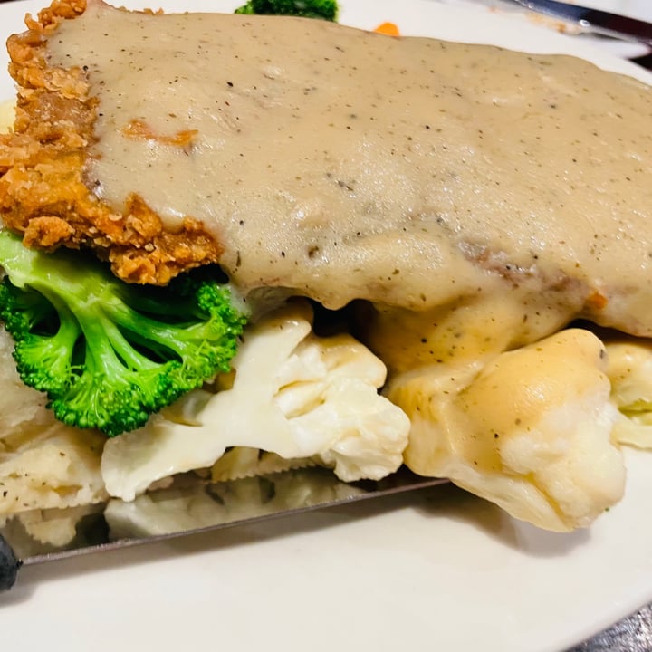 photo of Chicago Diner COUNTRY FRIED STEAK shared by @lonica on  06 Sep 2021 - review