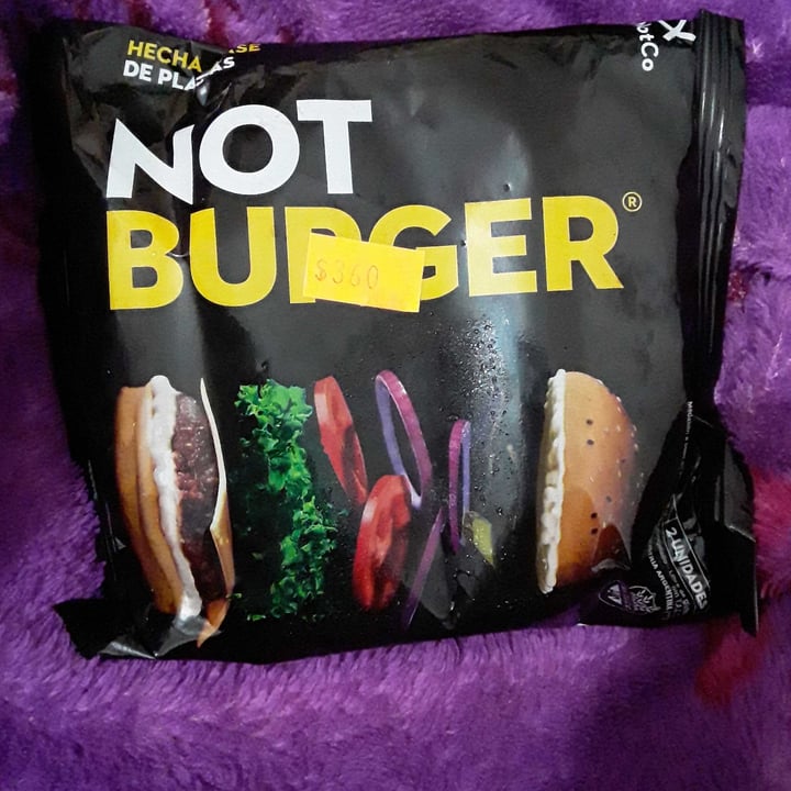 photo of NotCo Not Burger shared by @agustina1996 on  18 Oct 2021 - review
