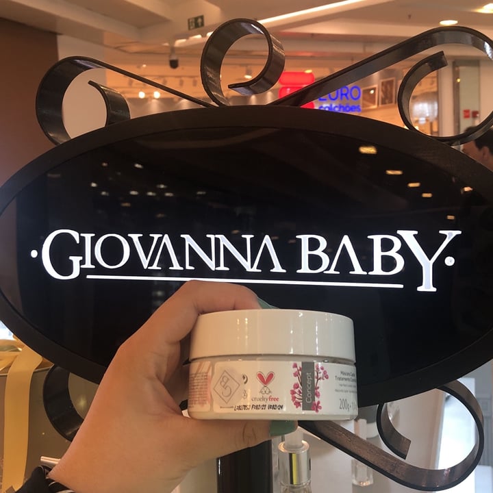 review photo of Giovanna baby mascara Capilar shared by @manucgprado on 08 Dec 2022 - review