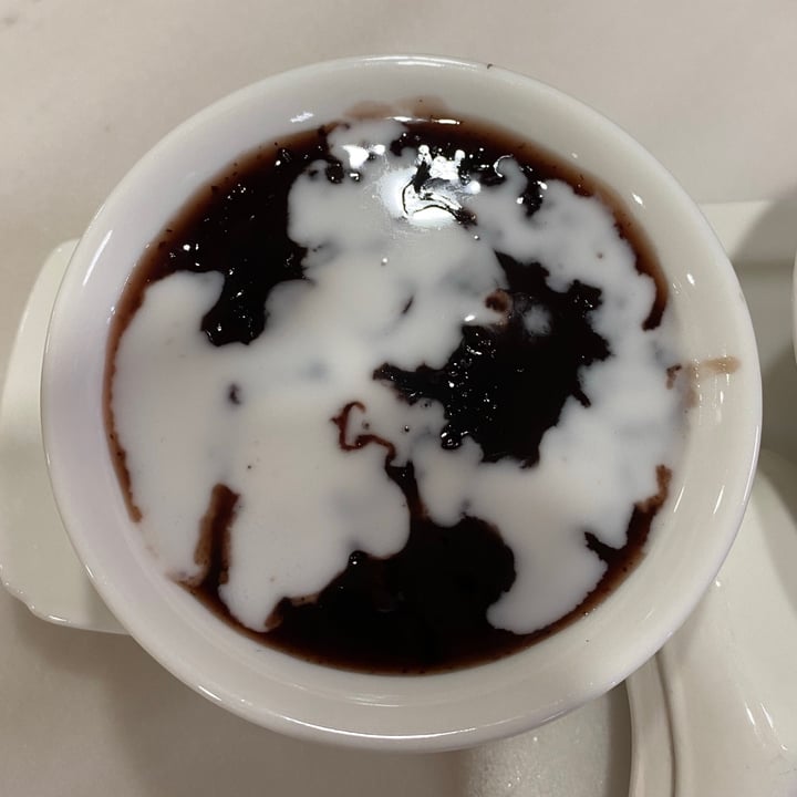 photo of Local Food - Yat Ka Yan Dessert Pulot Hitam (Black Glutinous Rice With Coconut Milk) shared by @tabs on  17 Jul 2021 - review