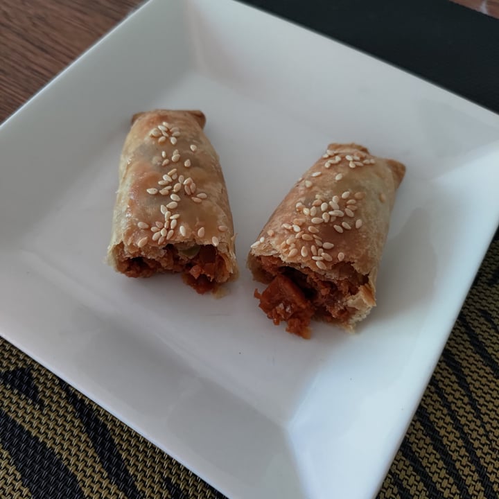 photo of Loving Cafe Vegan BBQ Roll 叉烧酥 shared by @stevenneoh on  12 Feb 2021 - review