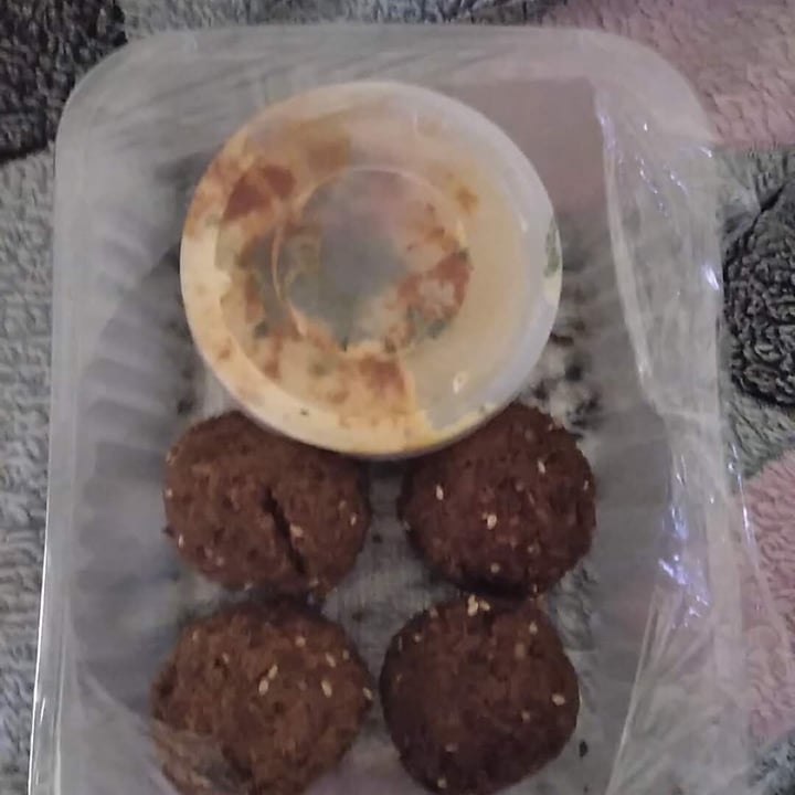 review photo of BAHARAT Delicias Arabes Falafel con Hummus de Garbanzo shared by @luuquintar on 28 Dec 2021 - review