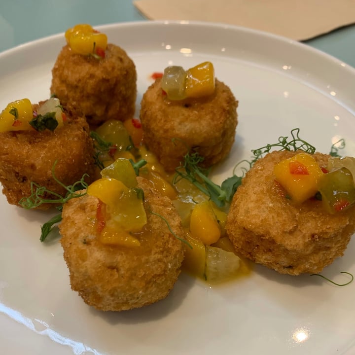 photo of Green Common Singapore Gardein Crab Cake shared by @greenbovine on  02 Mar 2021 - review