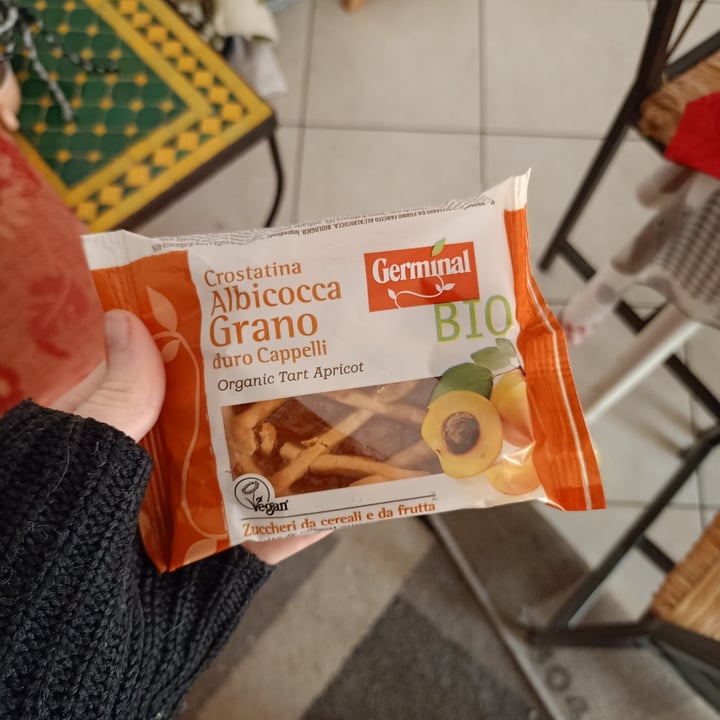 photo of Germinal Bio Crostatina Albicocca Grano duro Cappelli shared by @giuliadaylily on  08 Apr 2022 - review