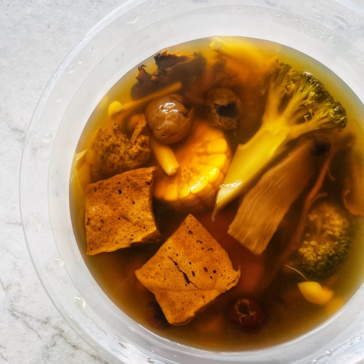 photo of Ngoh's Vegetarian Herbal Soup He shou wu soup shared by @consciouscookieee on  21 Dec 2021 - review