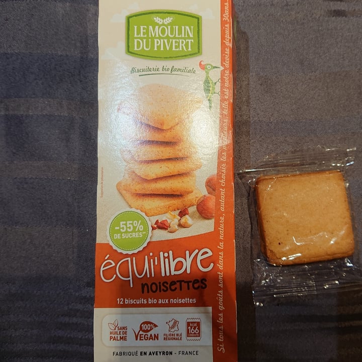 photo of Le Moulin Du Pivert Biscuits bio aux noisettes shared by @noafr on  29 Jul 2021 - review