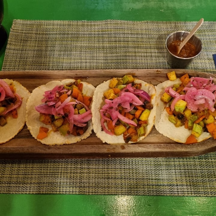 photo of La Lupe Cantina Tacos Vegetales shared by @dantr on  25 Aug 2022 - review