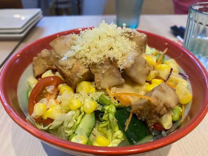 photo of Rollie Olie @ Star Vista Go Green Roll shared by @iloveplantssomuch on  30 Nov 2019 - review