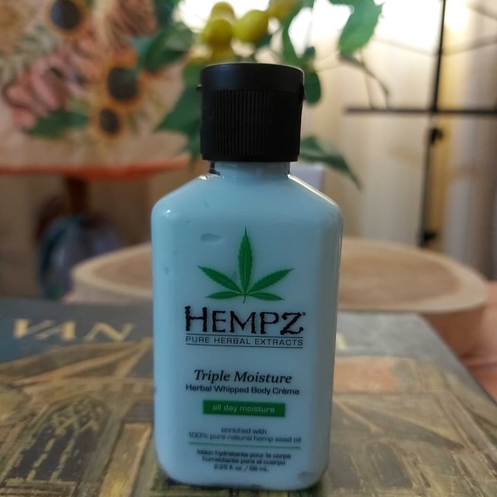 photo of Hempz Exotic Green Tea & Asian Pear Herbal Body Moisturizer shared by @esmeruiz on  24 Jun 2021 - review