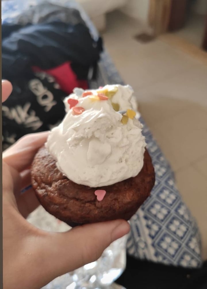photo of The Vegan Lab Banana Bread Muffin shared by @beccyliz on  31 Mar 2020 - review