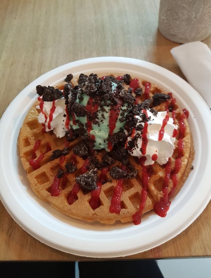 photo of Nicecream Chile Nicecream y waffle vegano shared by @romiauna on  24 May 2019 - review