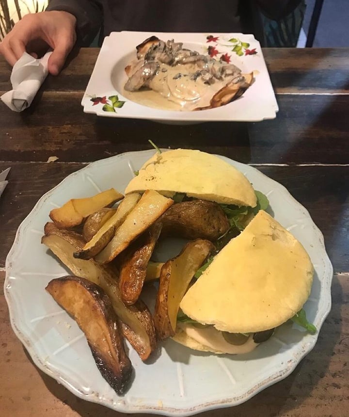 photo of Casa Munay Sandwich porto shared by @sofiozon on  09 Jan 2020 - review
