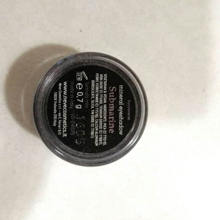 photo of Neve Cosmetics Ombretto Minerale shared by @ele290 on  13 May 2021 - review
