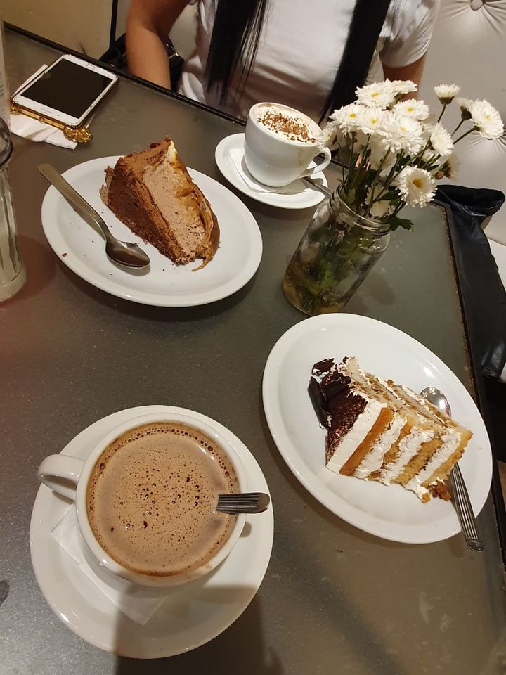 review photo of Loving Hut Torta Mousse shared by @sofia99fernandez on 22 Aug 2019 - review