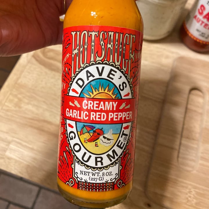 review photo of Dave's Gourmet Creamy garlic and red pepper hot sauce shared by @haleyc322 on 31 Dec 2020 - review