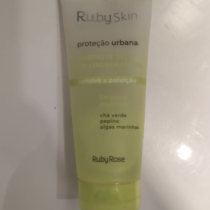 photo of RubyRose Sabonete Gel de Limpeza Facial shared by @6ku0gl72 on  15 Nov 2021 - review