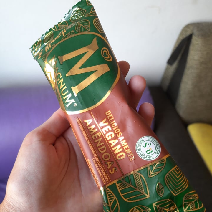 review photo of Kibon Magnum De Amêndoas shared by @vitaminc on 05 Nov 2022 - review