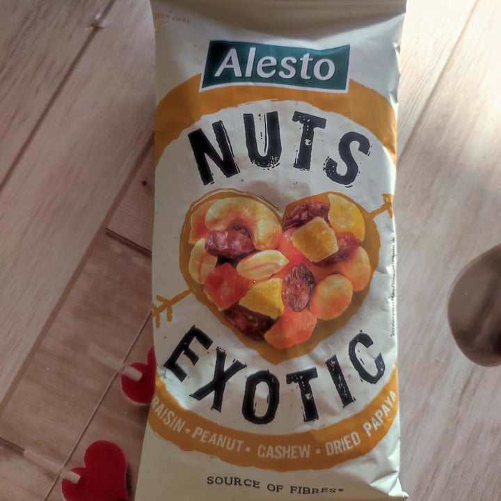 photo of Alesto Nuts exotic shared by @valentinaasmm on  30 Jul 2022 - review