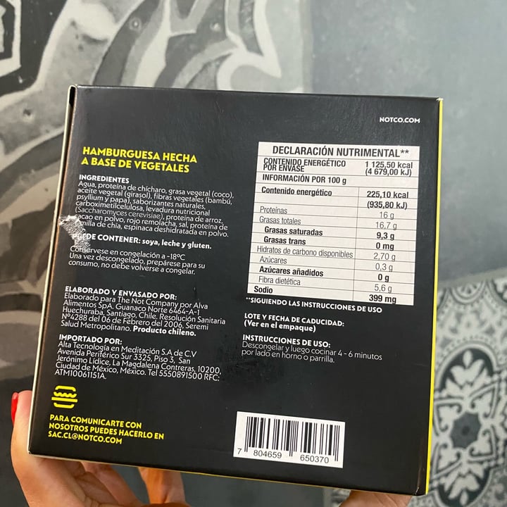 review photo of NotCo Not Burger shared by @danielarojas on 04 May 2022 - review