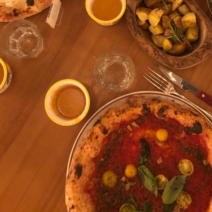 photo of Bel Mondo Pizza Marinara shared by @carlottaferrero on  29 Aug 2021 - review