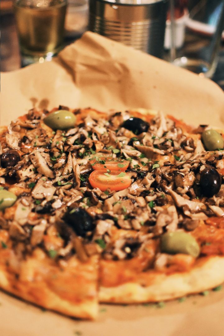photo of SHIPIBO Bistro Amazonico Pizza de hongos shared by @erikaabate on  02 Aug 2019 - review