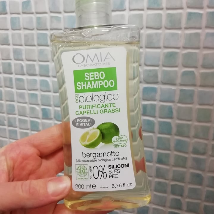 photo of Omia Fisio Shampoo Al Bergamotto shared by @simonavs on  04 Apr 2022 - review
