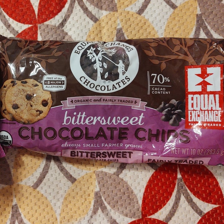 photo of Equal Exchange Semi-sweet Chocolate Chips shared by @healthyhorizons on  29 Jan 2021 - review