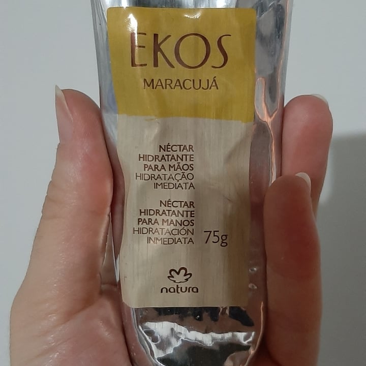 review photo of Natura Crema de manos maracuyá shared by @eugevermon on 09 Nov 2021 - review