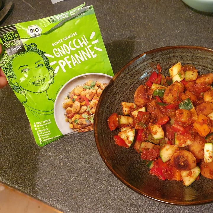 photo of Just Spices Gnocchi Gemüsepfanne shared by @zxmcq63 on  11 Dec 2022 - review