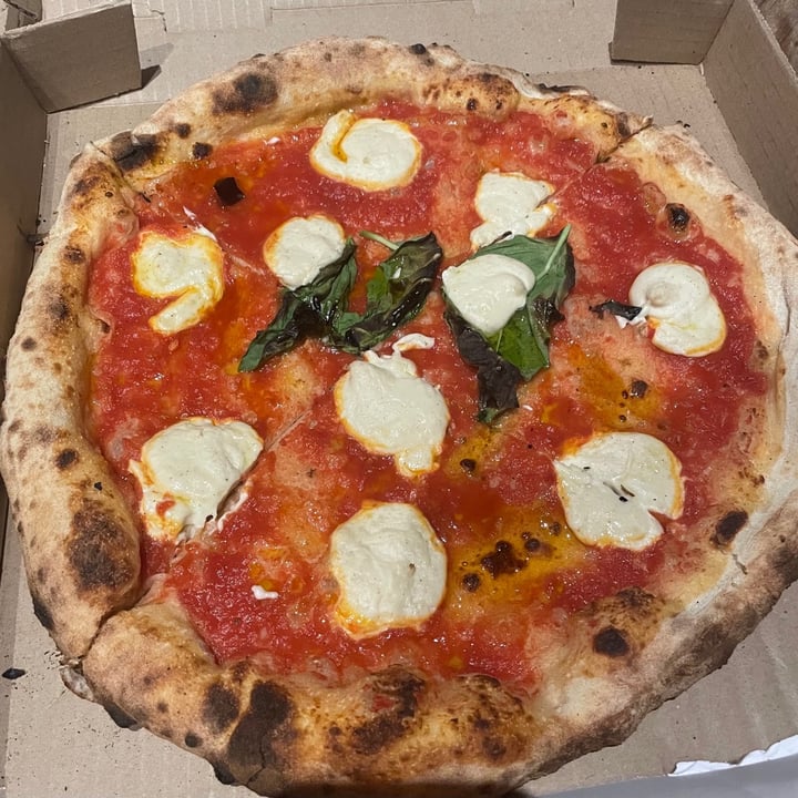 photo of Double Zero Pizza Margherita shared by @veganfoodie101 on  02 Apr 2021 - review