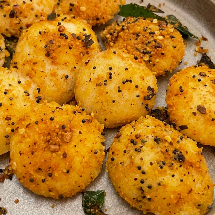 photo of Podi & Poriyal Podi Idli shared by @munch on  22 Apr 2021 - review