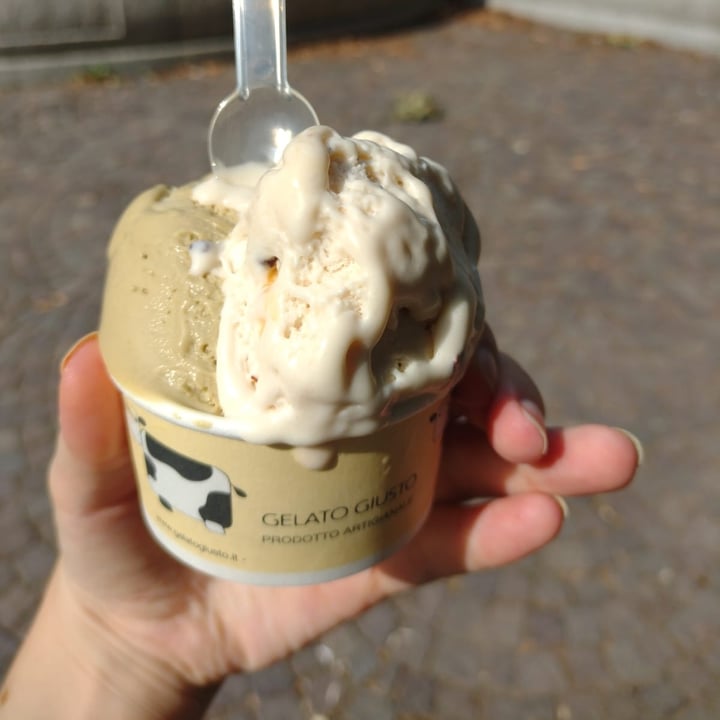 photo of Gelato Giusto Pistacchio shared by @trizziveg on  27 Aug 2022 - review