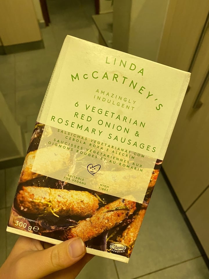 photo of Linda McCartney's 6 Vegetarian Sausages shared by @mellederle1 on  24 Feb 2020 - review