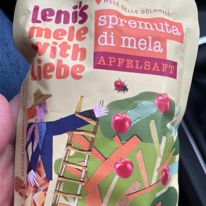 review photo of Leni's Spremuta di mela shared by @lucia2510 on 17 Nov 2022 - review