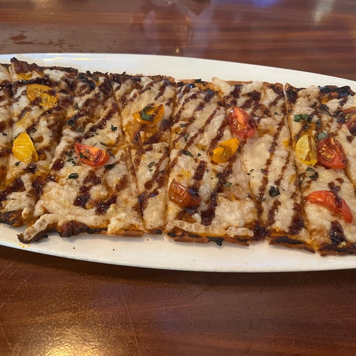 review photo of Paradiso 37 Napa Valley Vegan Flatbread shared by @skeeter on 11 Aug 2022 - review