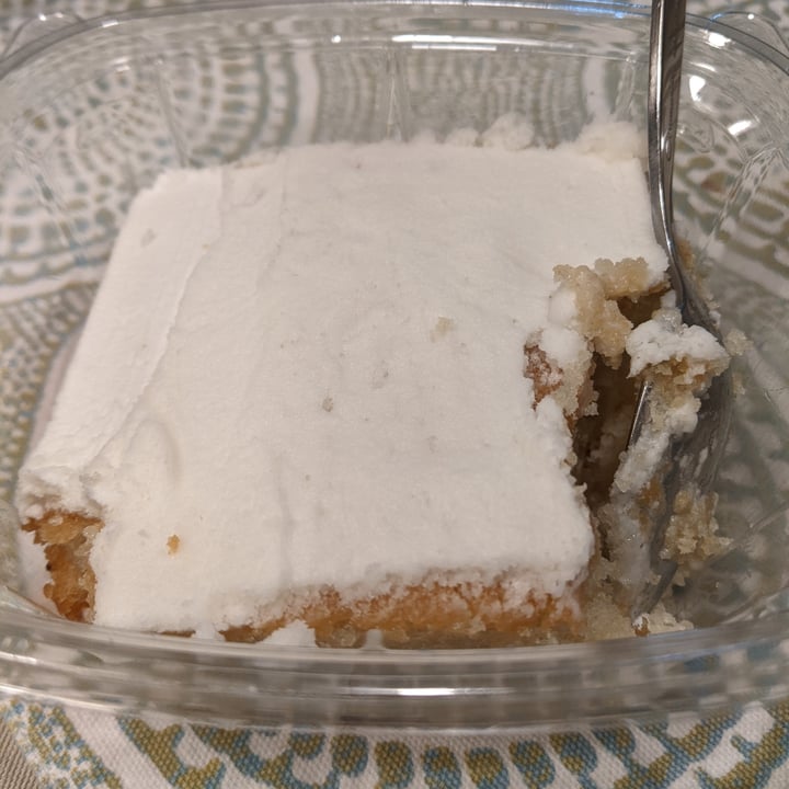 photo of Dodah's Kitchen Lemon Cake shared by @chefvi13 on  05 Mar 2022 - review