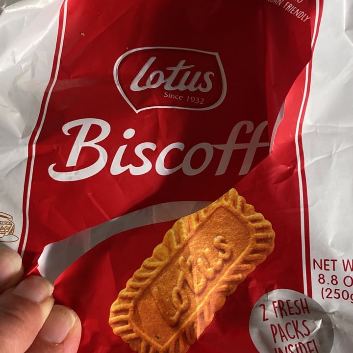 photo of Lotus Biscoff lotus biscoff cookies shared by @dreamweaver on  15 May 2022 - review