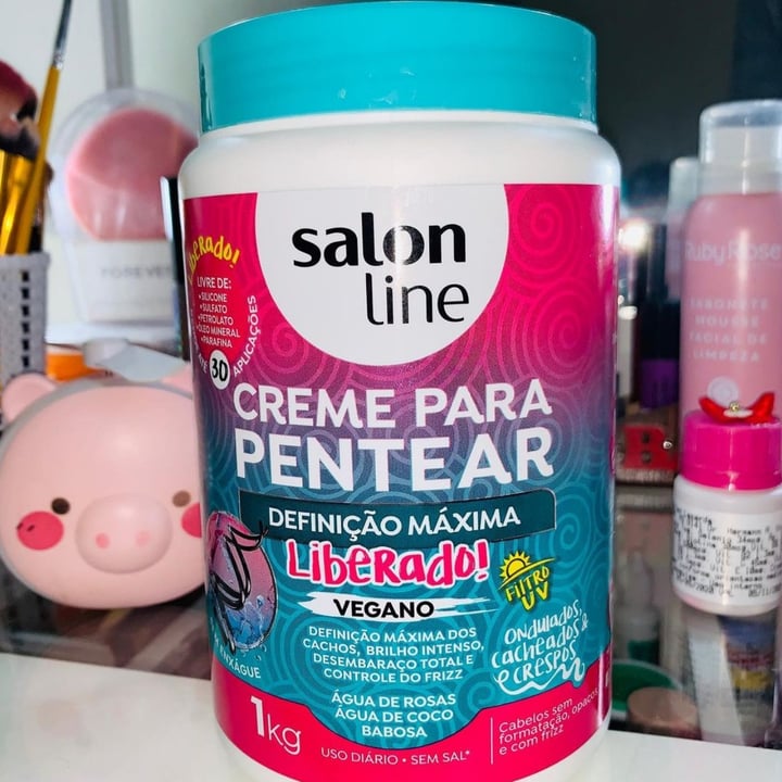 photo of Salon line Creme de pentear cachos dos sonhos shared by @arabellapills on  14 Mar 2022 - review