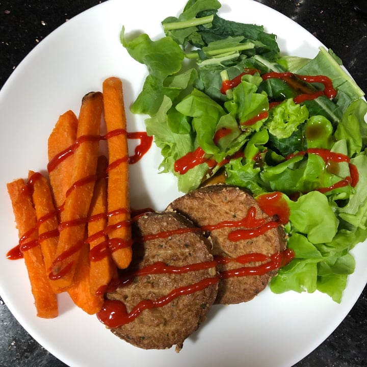 photo of Plant Pioneers Meat Free Burgers shared by @eaturdamnveggies on  05 Jan 2021 - review
